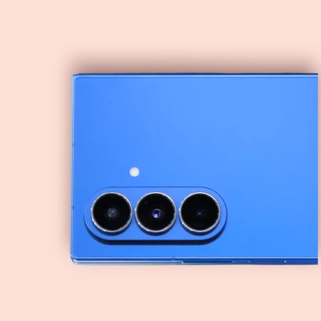I Replaced My Laptop with Galaxy Z Fold 7: Using Samsung DeX as a Portable PC 8 Samsung DeX desktop interface running on Galaxy Z Fold 7 with Bluetooth keyboard and mouse
